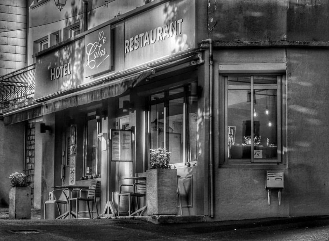 A La Maison Hotel Restaurant Lacaune Exterior photo